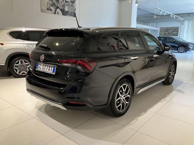 FIAT Tipo 1.6 Mjt S&S SW Cross