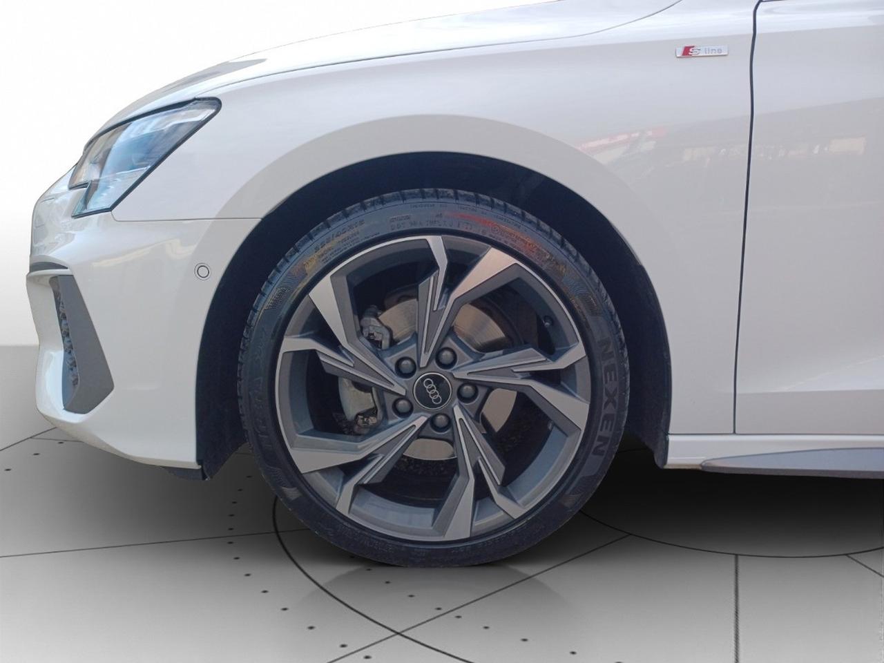 Audi A3 sportback 35 1.5 tfsi mhev s line edition s-tronic