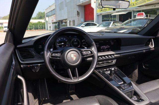 PORSCHE 911 992 Carrera 4 Cabriolet