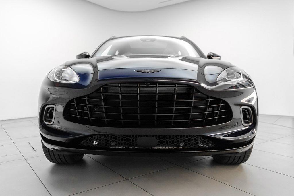 ASTON MARTIN DBX - NOLEGGIO LUNGO TERMINE LEASING FULL INCLUSIVE