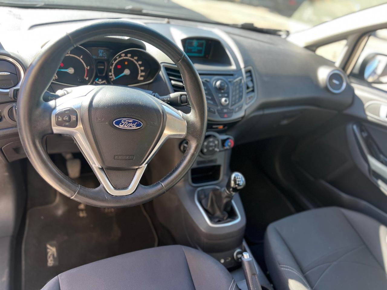 Ford Fiesta 1.5 TDCi 75CV 5 porte