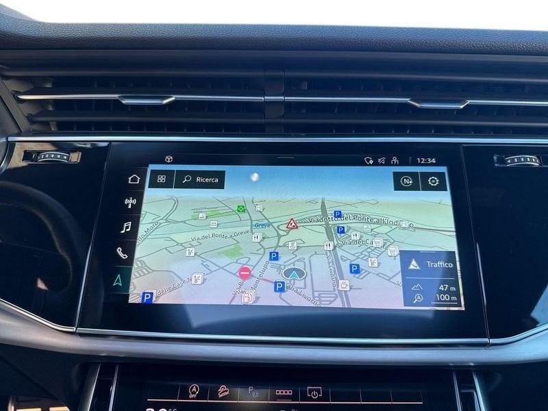Audi Q8 55 3.0 tfsi mhev quattro tiptronic