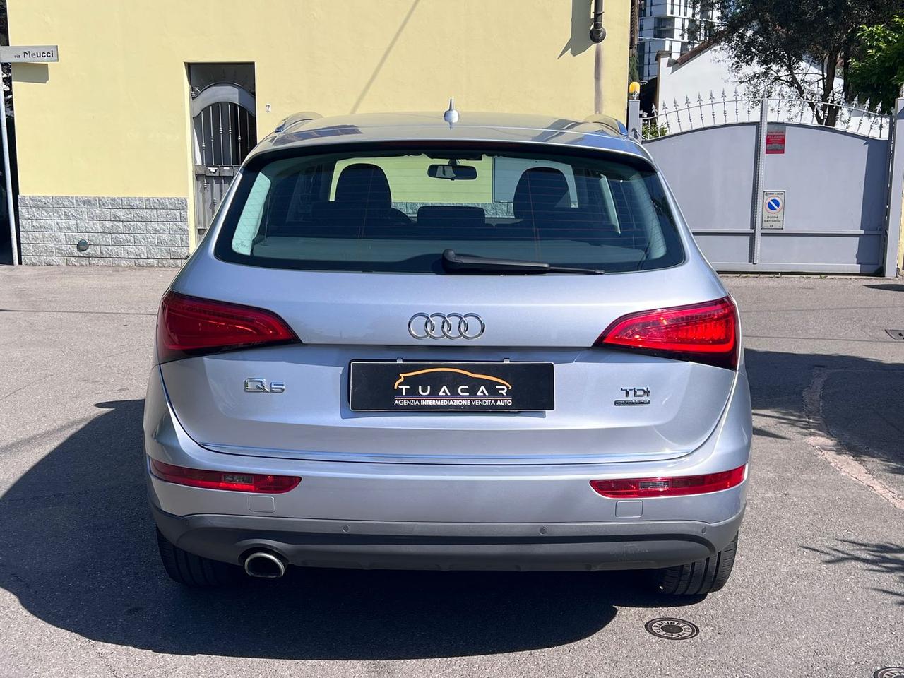 Audi Q5 2.0 TDI Advanced #10692