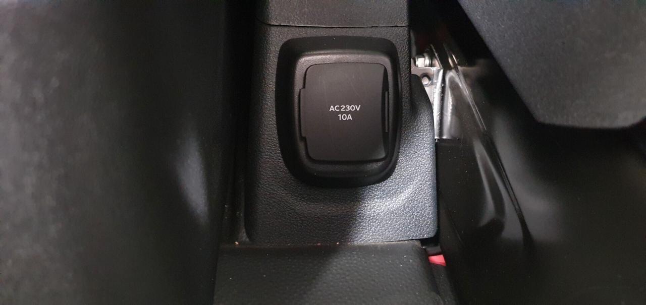 Ford Transit E-Transit Van 350 L2H2 Trend 269CV Batt. 68KWh Auton. 260Km