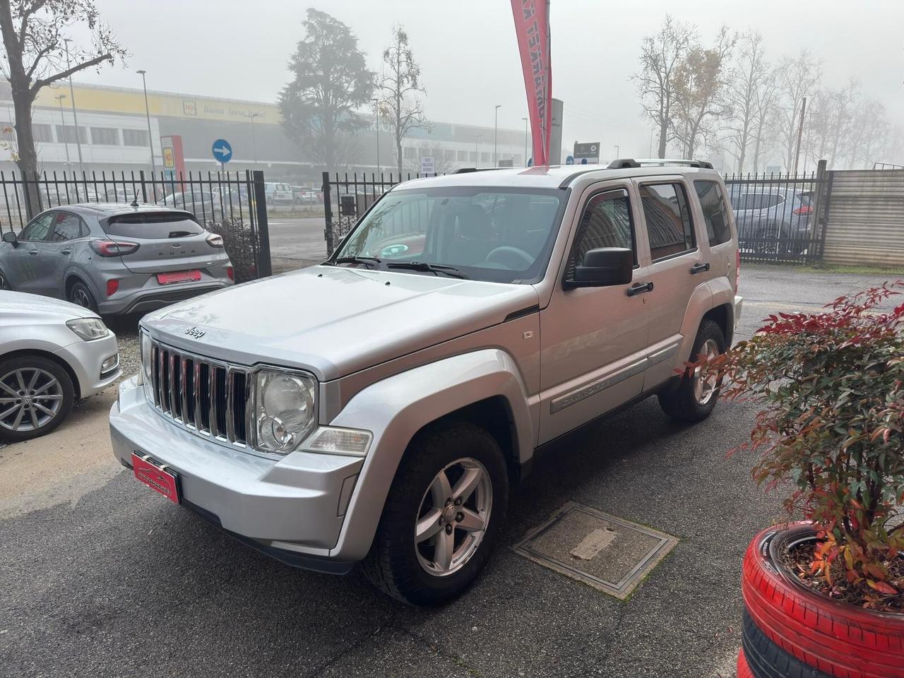 Jeep Cherokee 2.8 CRD Limited Auto