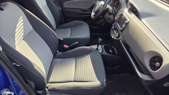 TOYOTA Yaris 1.5 Hybrid 5 porte Active PERMUTE OK NEOPATENTATI