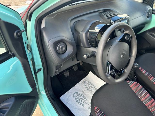 CITROEN C1 VTi 72 5 porte Shine