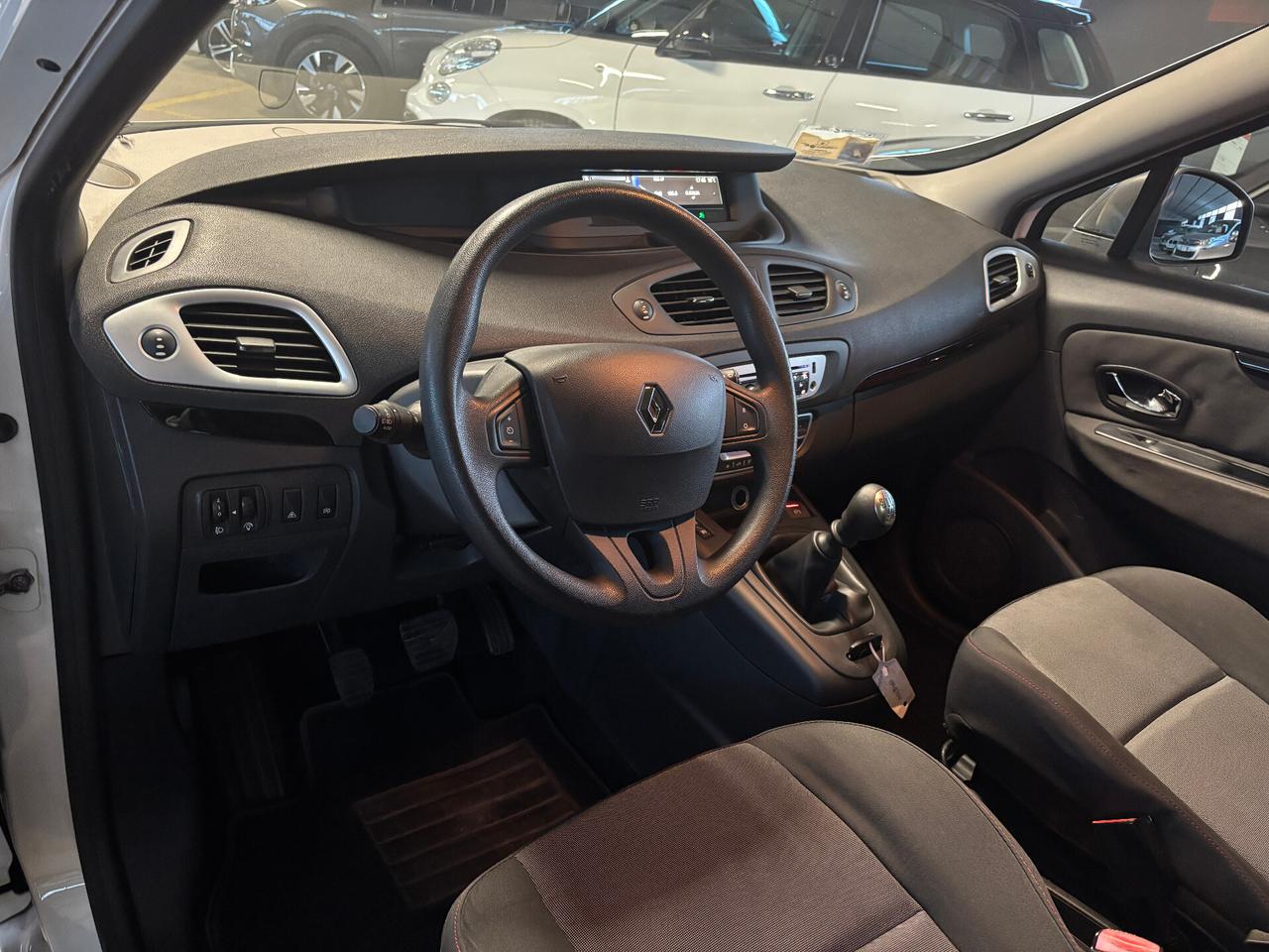 Renault Scenic XMod 1.5 dCi 110CV S&S Bose