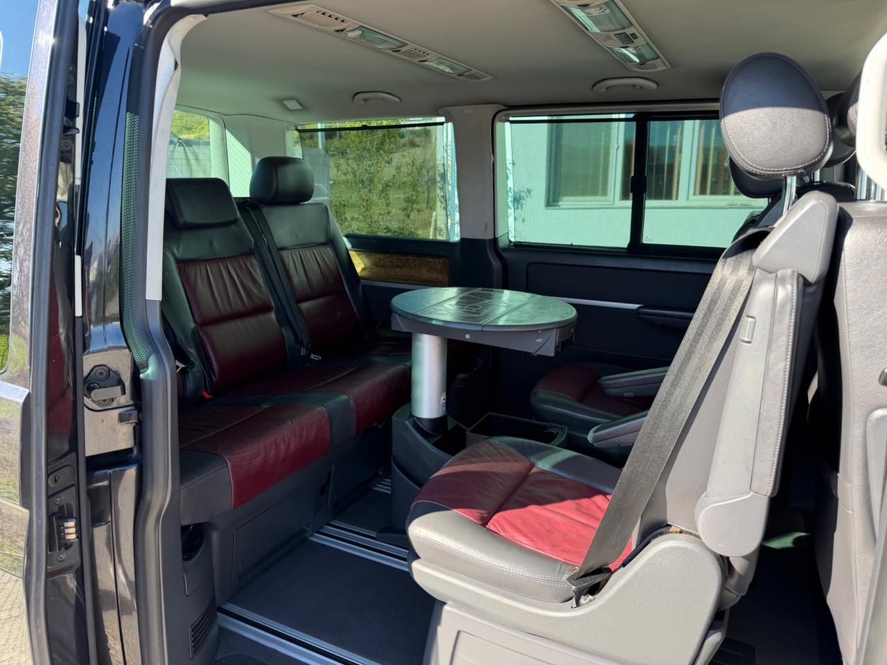 Volkswagen Multivan 2.5 TDI/174CV Tiptr.Highline