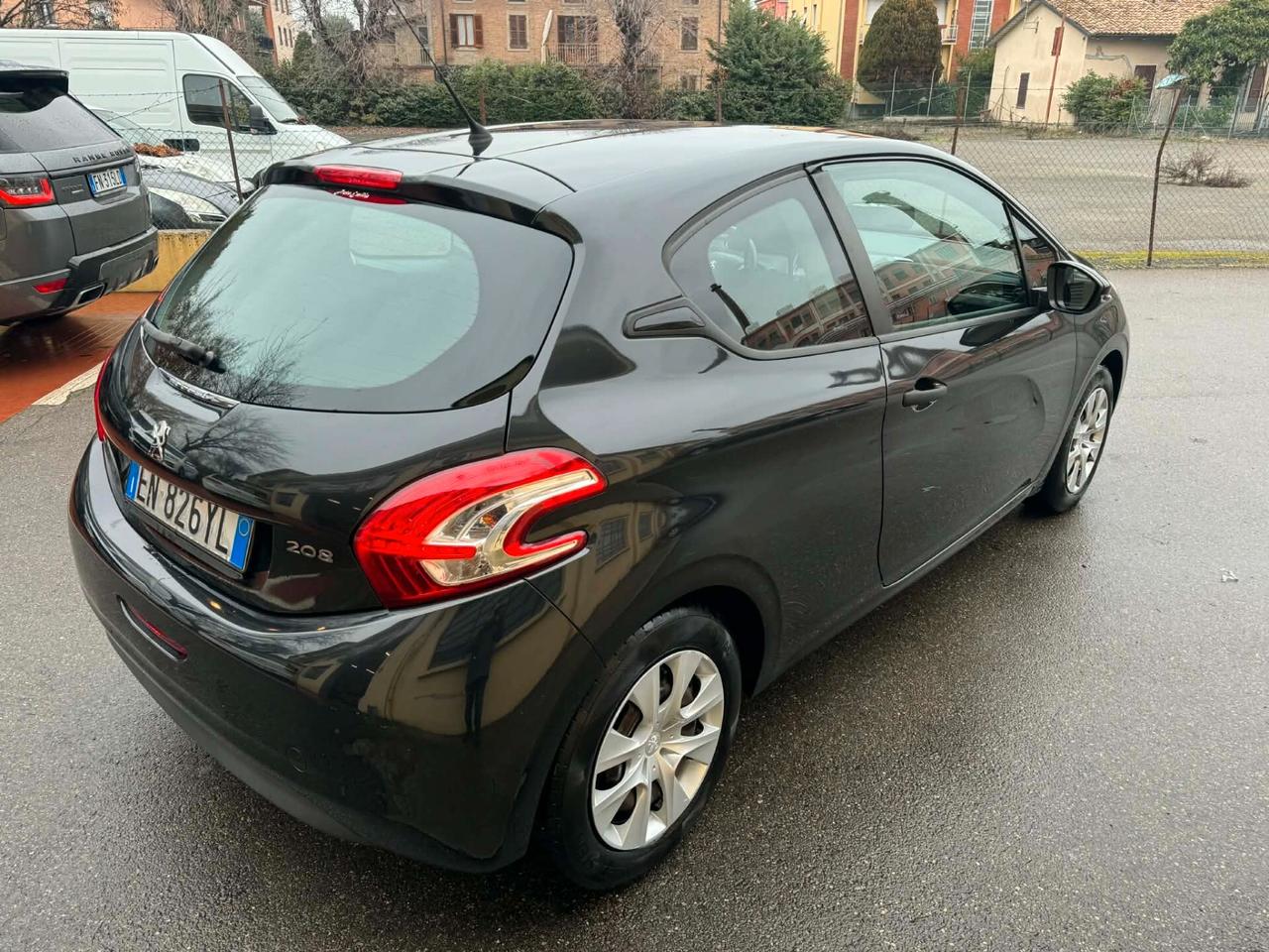 Peugeot 208 Anno 2012 1.2 Benzina 62.000 KM