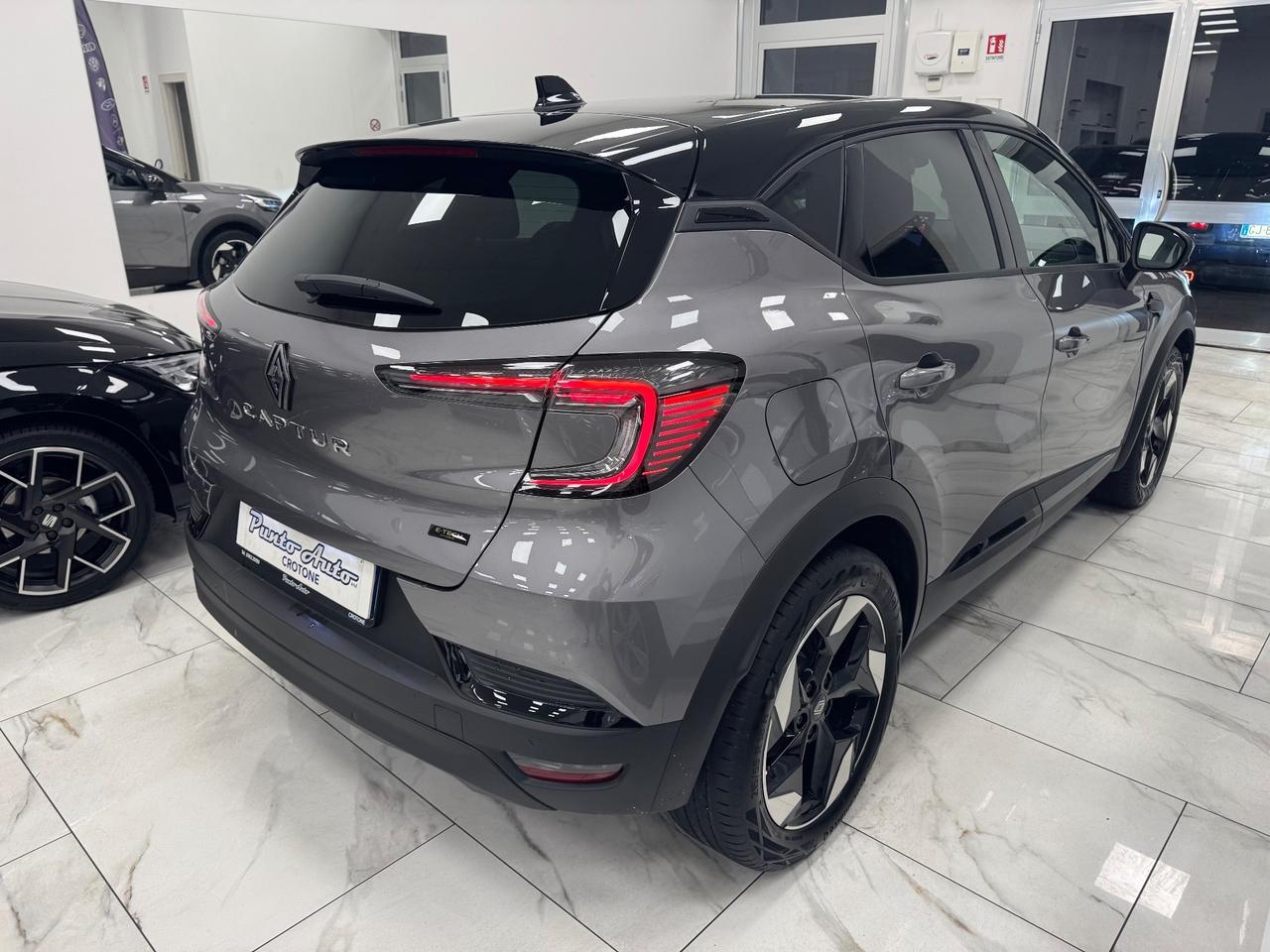 Renault Captur Full Hybrid E-Tech 160 CV Techno