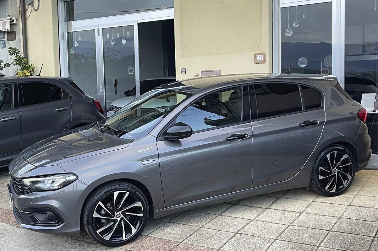 Fiat Tipo II 2021 1.6 mjt 130CV Sport pak Black (Cerchi 18 - Fari a Technology led -Quadro digitale)