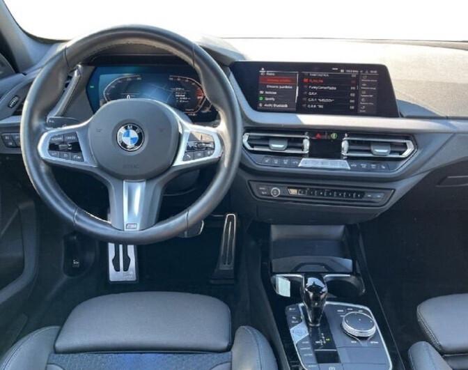 Bmw 118 118i 5p. Msport