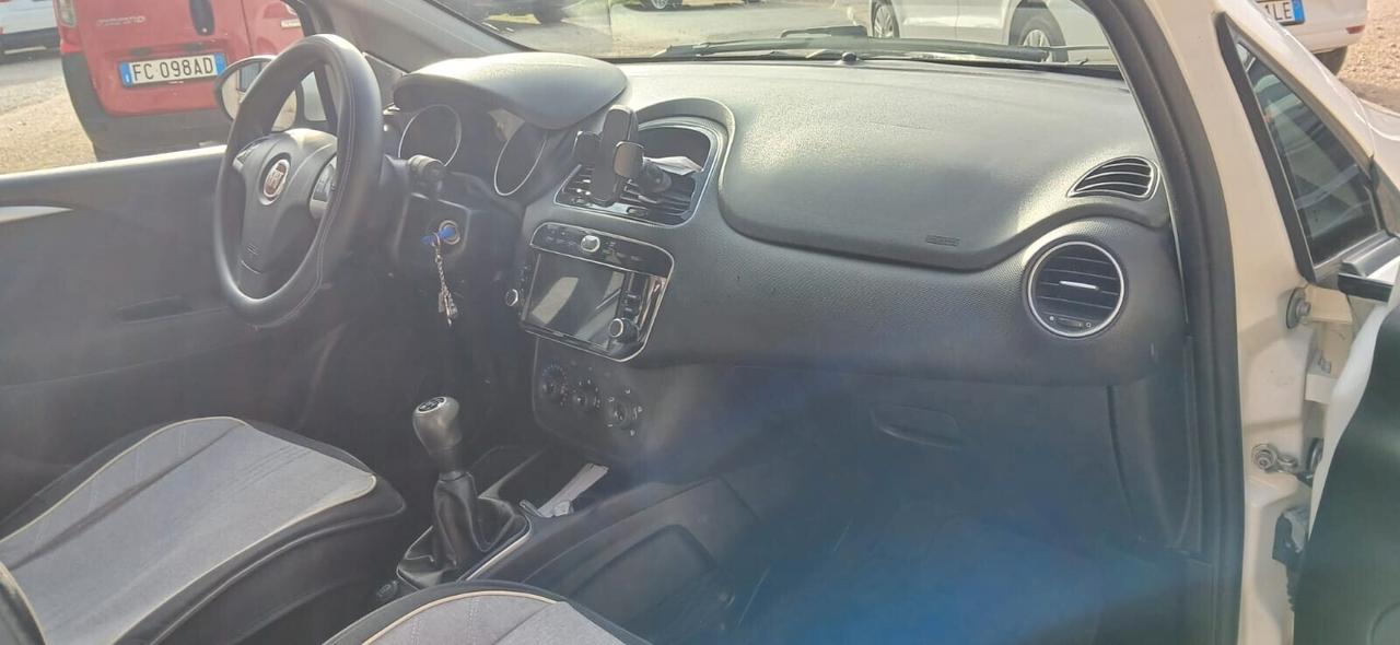 Fiat Punto 1.3 MJT II 75 CV 5P Lounge - 2012