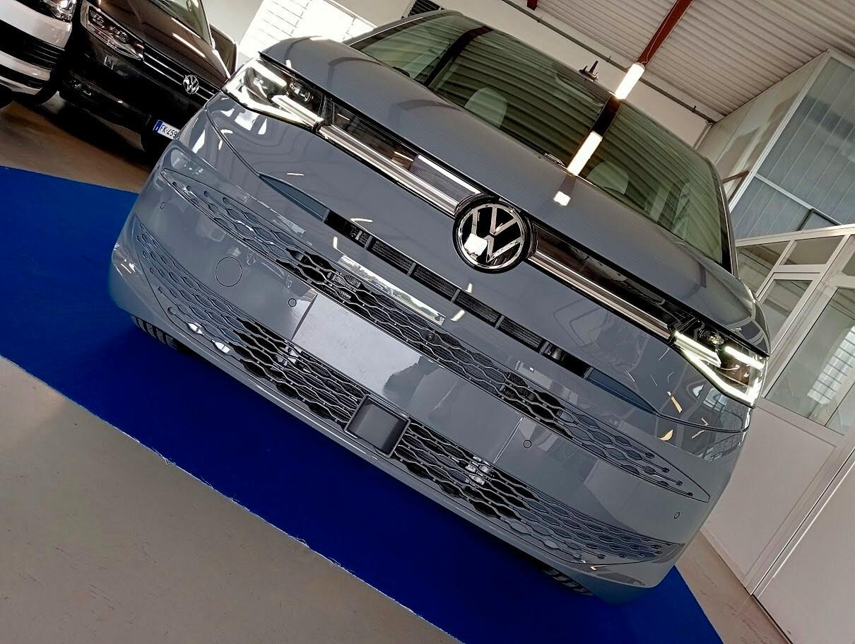 Volkswagen T7 Multivan 1.5 PHEV 4motion 245cv IQ LED GANCIO 360° FULL