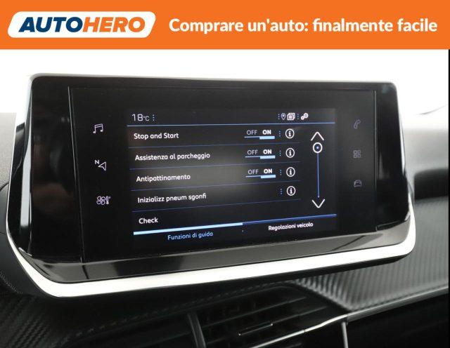 PEUGEOT 2008 PureTech 130 S&S Allure Navi Pack