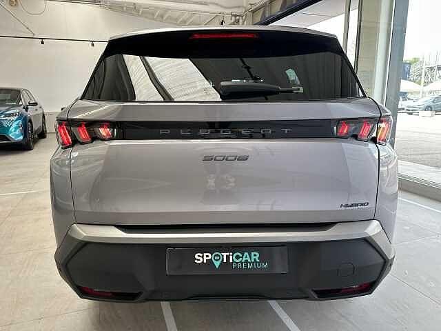 Peugeot 5008 Hybrid 145 e-DCS6 Allure