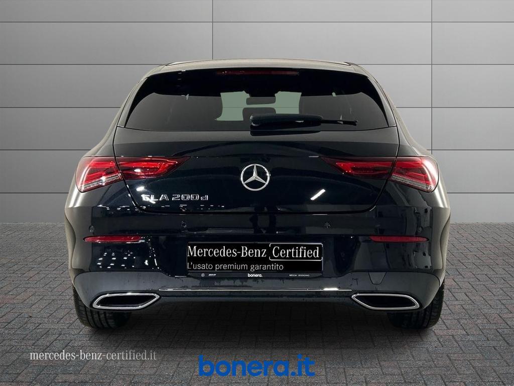 Mercedes CLA Shooting Brake 200 D Sport 8G-DCT