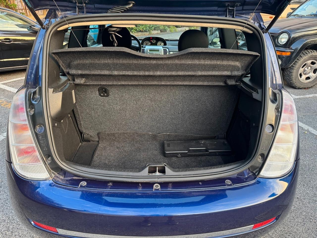 Lancia Ypsilon 1.3 MJT 90 CV Platino