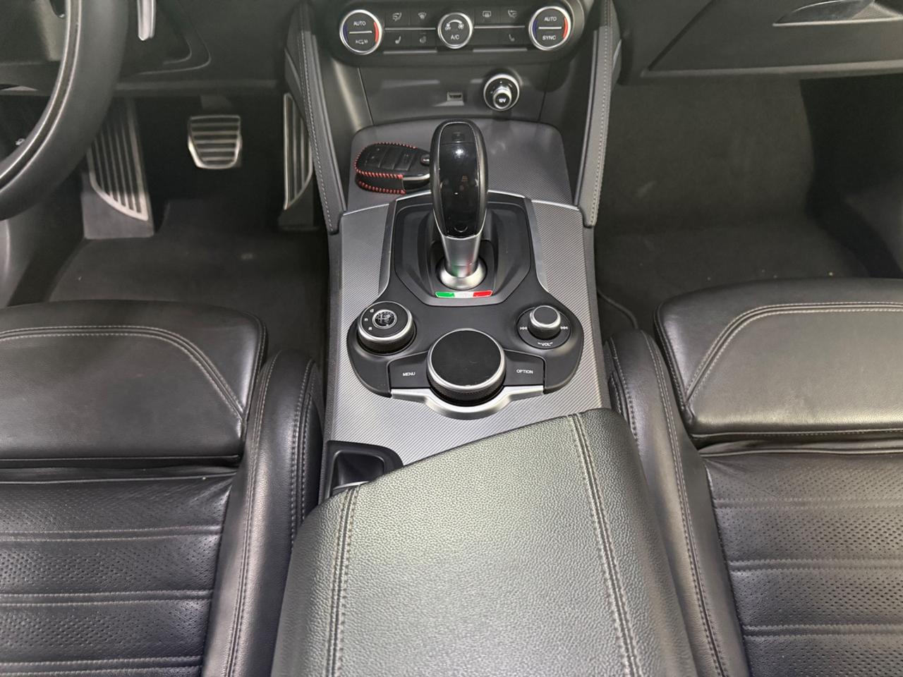 Alfa Romeo Stelvio 2.2 Turbodiesel 180 CV AT8 Q4 Super