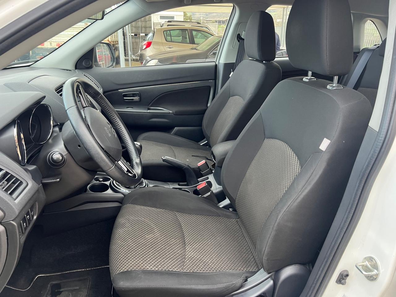 Mitsubishi ASX 1.6 DI-D 114 CV 2WD Invite