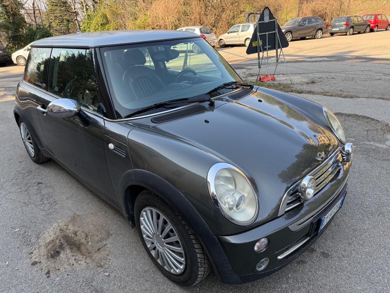 Mini Cooper 1.6 park Line