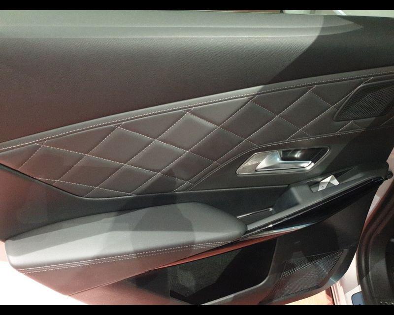 DS DS 7 Crossback BlueHDi 130 aut. Rivoli