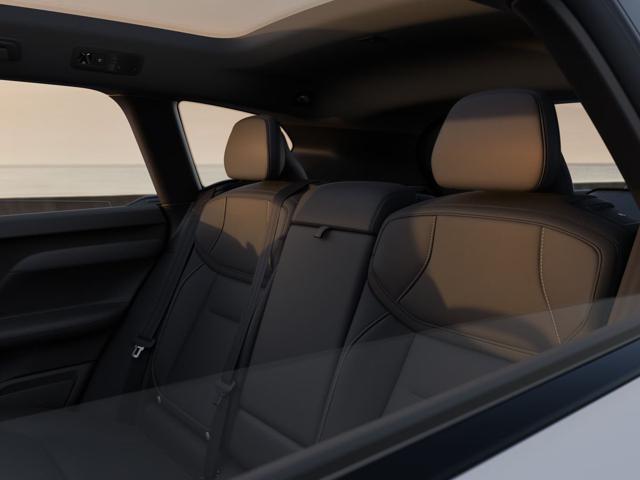 VOLVO EX60 P6 electric Plus