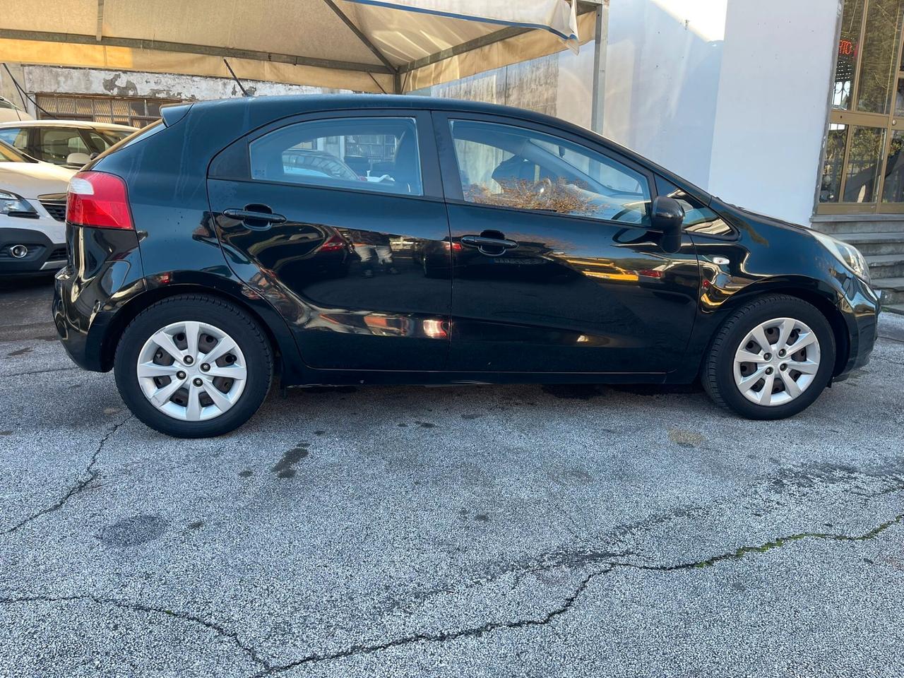 Kia Rio 1.2 CVVT 5p. Active