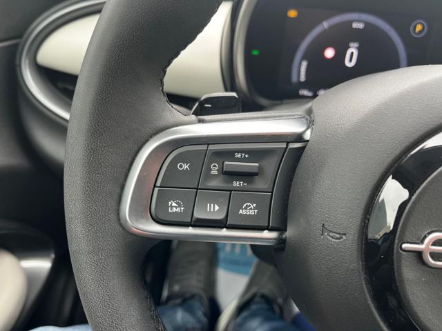 FIAT 600 Hybrid CV DCT MHEV La Prima