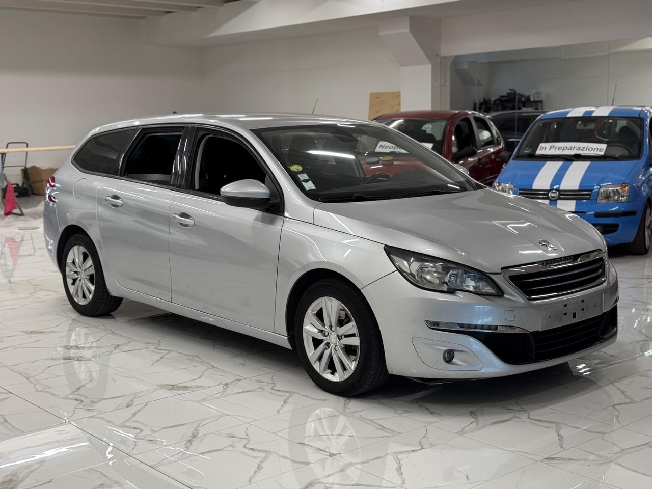 Peugeot 308 BlueHDi 120CV SW