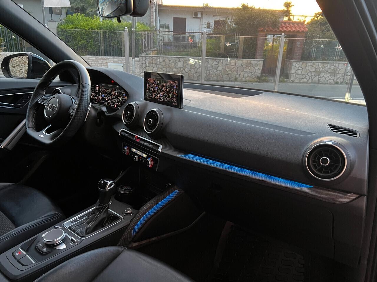 Audi Q2 30 TDI S Tronic 2XS Line -2024-TOTAL BLACK
