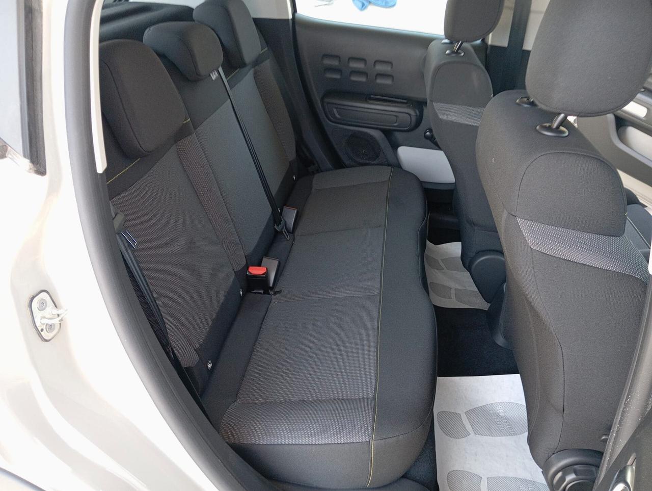 Citroen C3 PureTech 83 S&S You SOLO 692 KM???