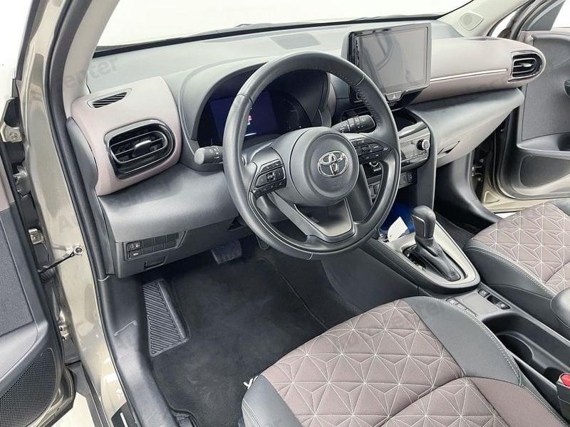 Toyota Yaris Cross Cross 1.5h Lounge fwd 116cv e-cvt