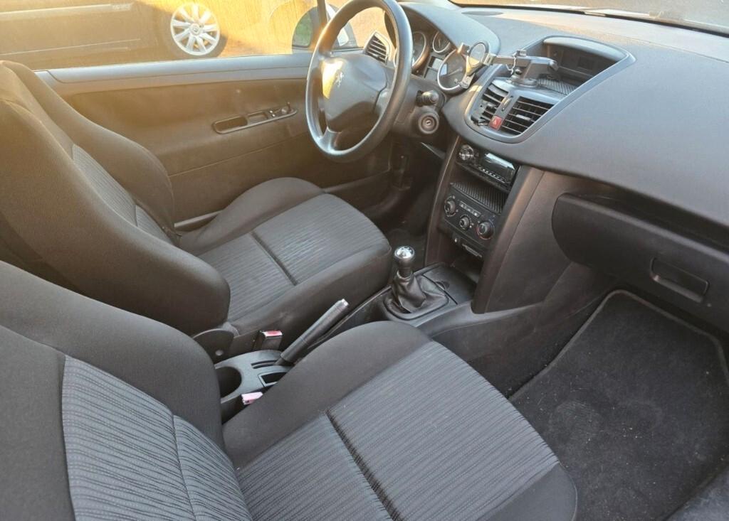 Peugeot 207 1.4 HDi 70CV Van 2018