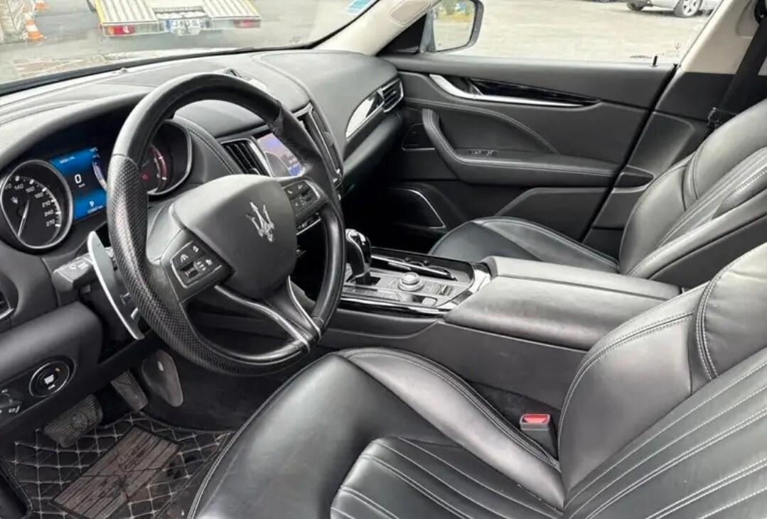 Maserati Levante V6 Diesel EURO 6 pari al Nuovo
