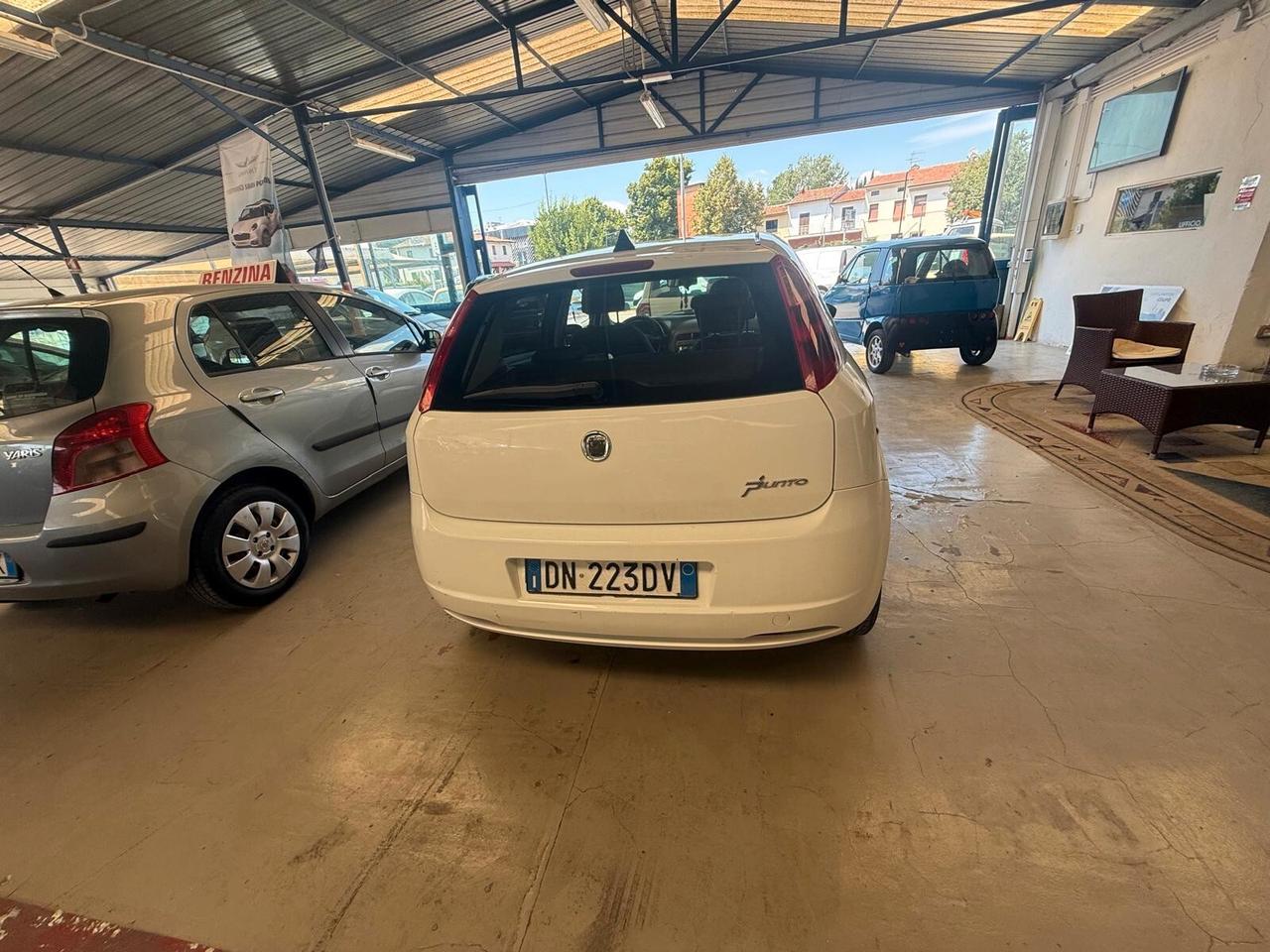 Fiat Grande Punto 1.3 MJT 75 CV 5 porte Dynamic
