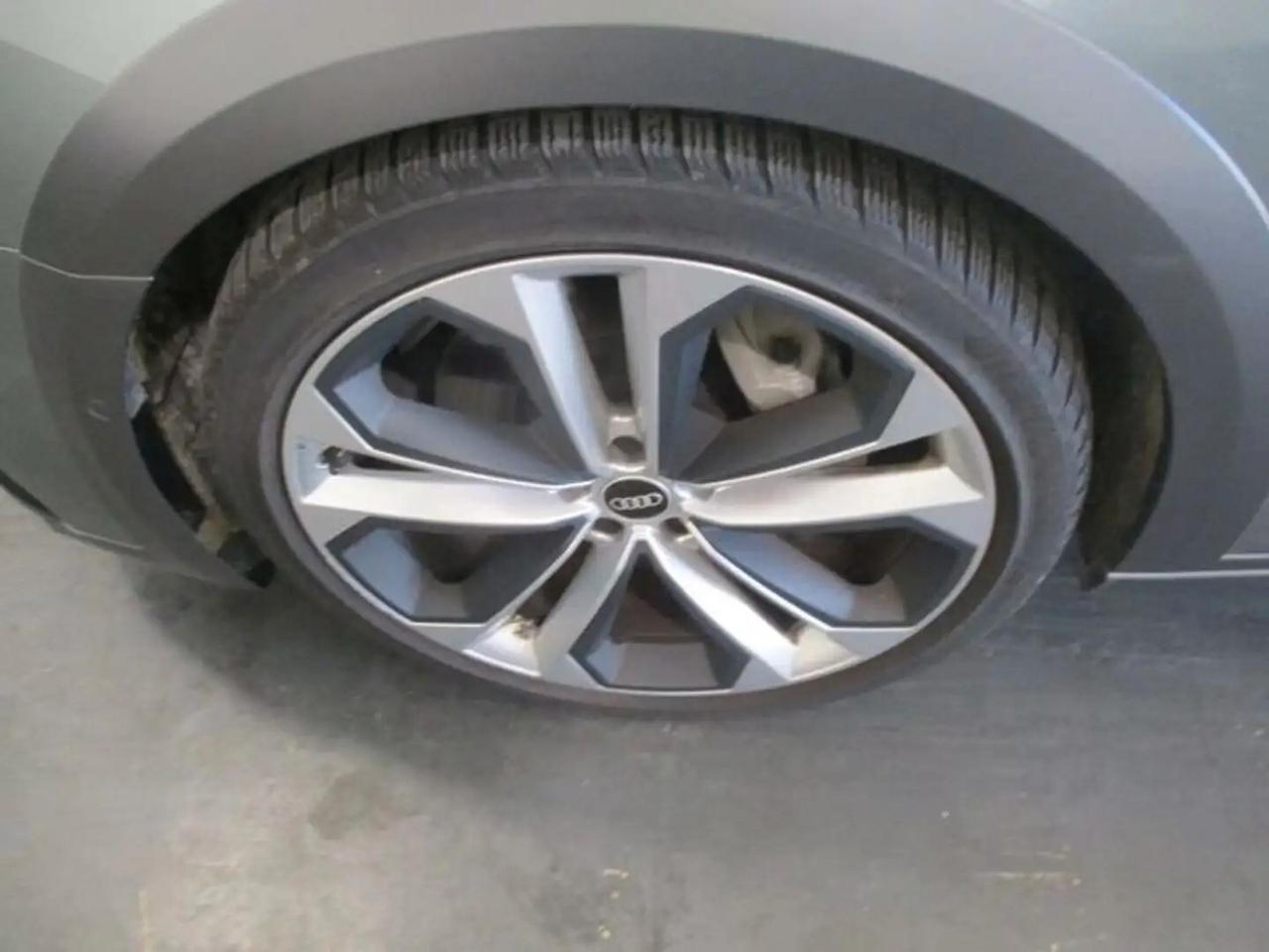 Audi A6 allroad 55 TDI 3.0 quattro tiptronic Evolution