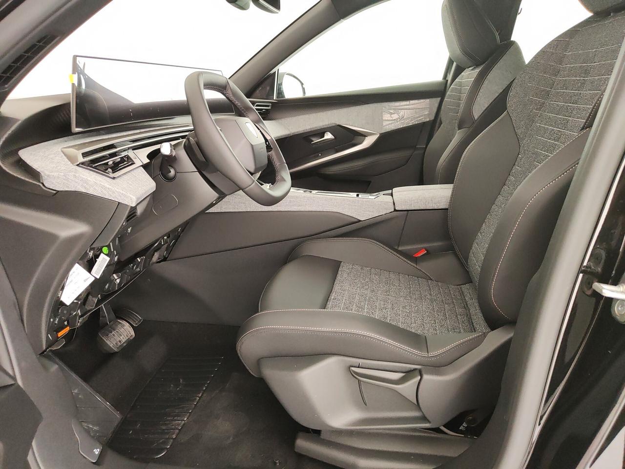Peugeot 3008 Hybrid 145 e-DCS6 Allure