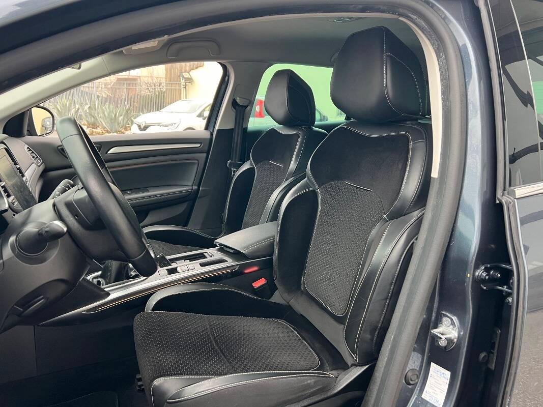 Renault Megane 1.5 dci energy Intens 110cv edc