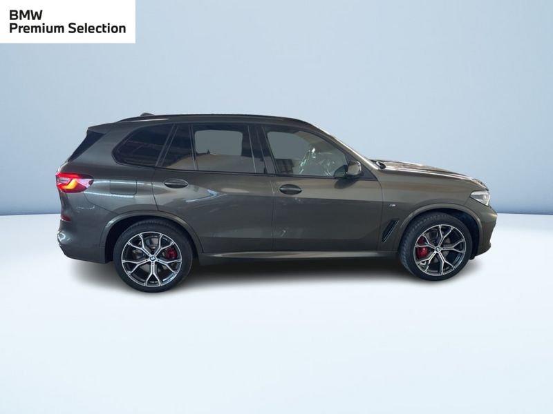 BMW X5 XDRIVE30D MHEV 48V MSPORT AUTO
