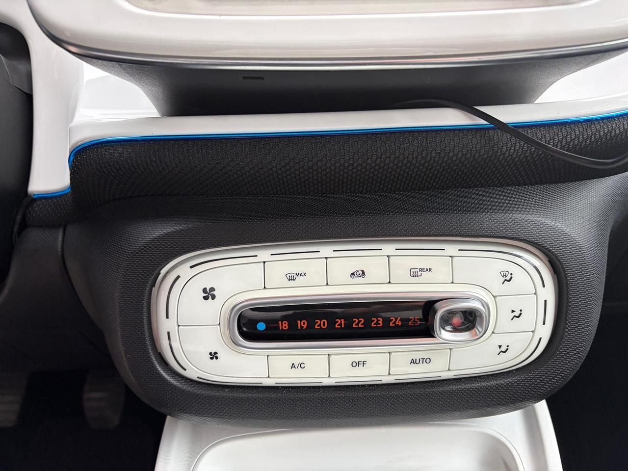 Smart ForTwo 1.0 BENZINA 71CV Passion