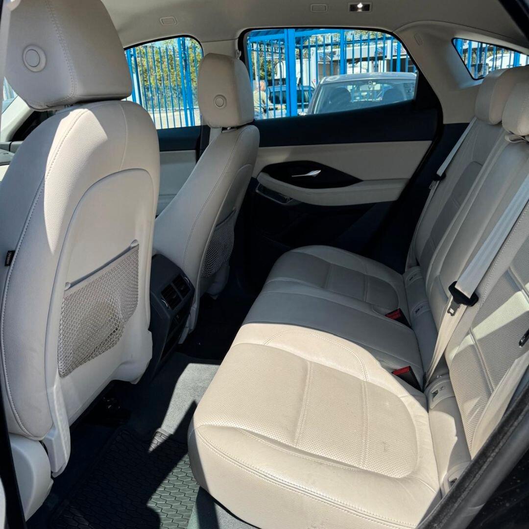 Jaguar E-Pace 2.0D 150 CV AWD aut. R-Dynamic HSE