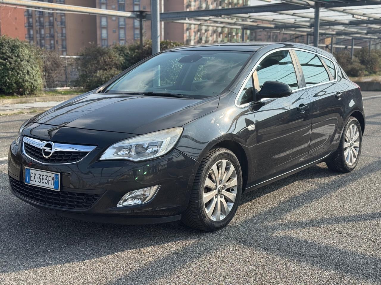 Opel Astra 1.7 CDTI 110CV 5 porte Cosmo