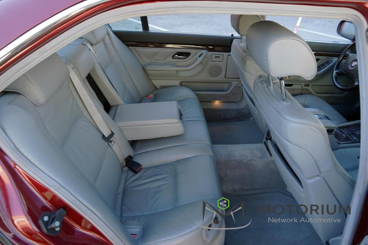 BMW 740 iL E38 V8 286CV LUNGA - 1994 - ISCRITTA ASI