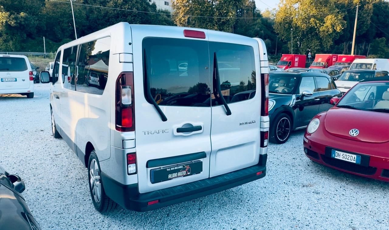 Renault Trafic T29 2.0 dCi 120CV PC-TN Zen Heavy N1