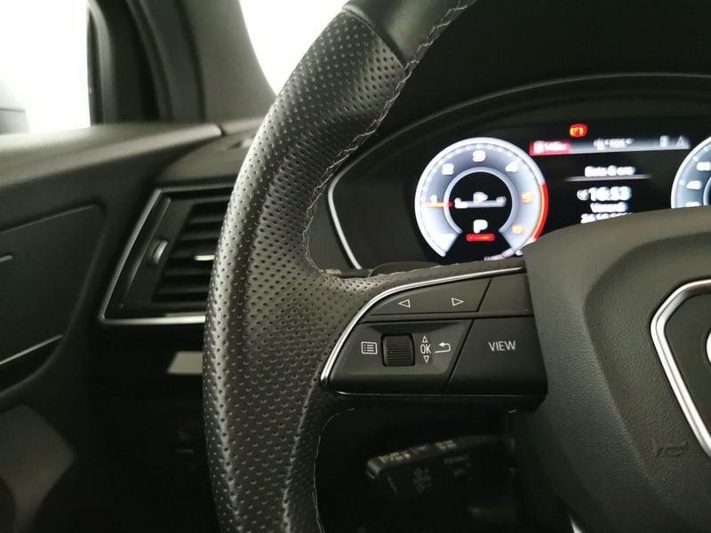 Audi Q5 Sportback 40 2.0 tdi mhev 12V Identity Black quattro s-tronic