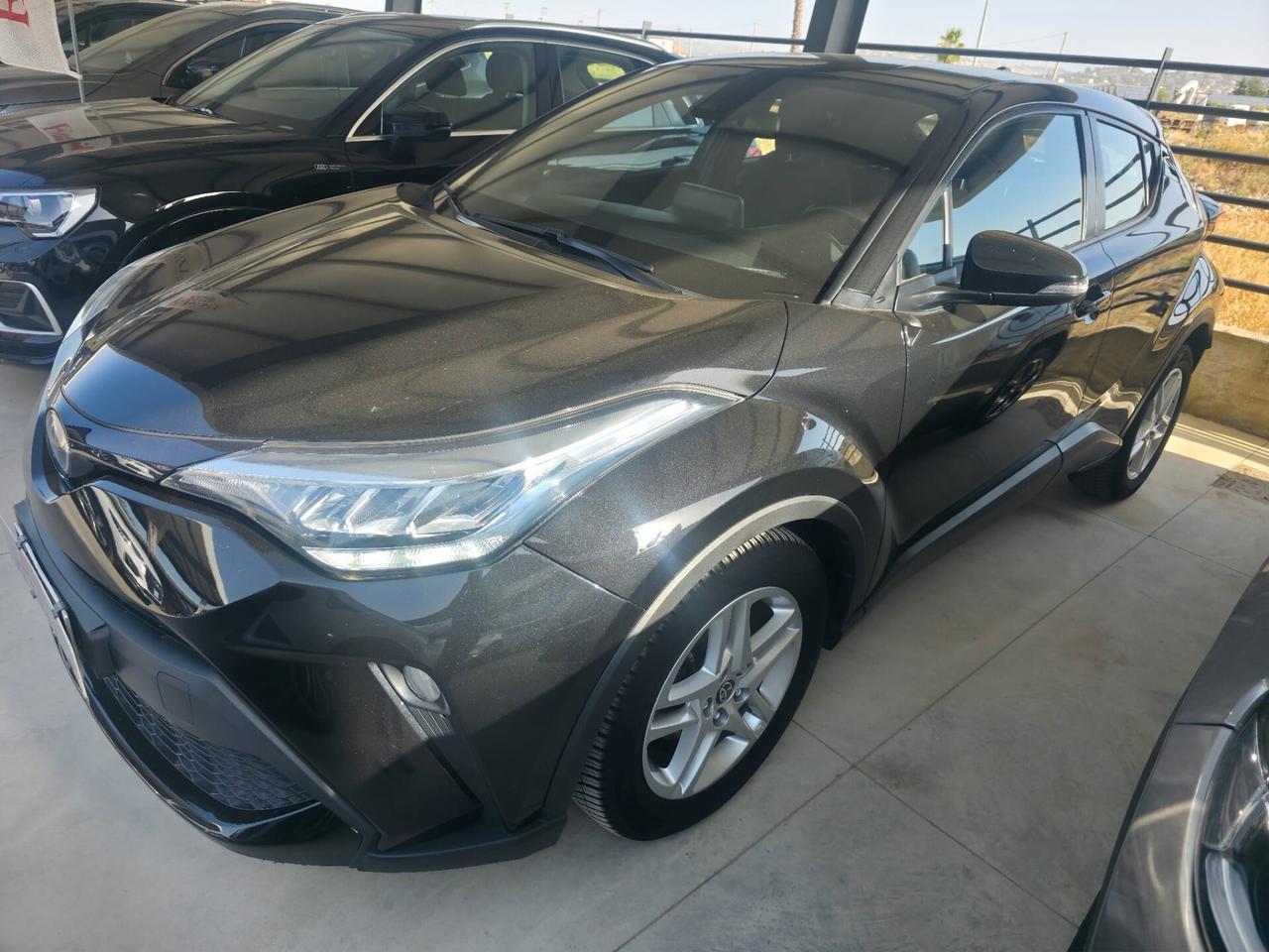 Toyota C-HR 1.8 Hybrid E-CVT GR Sport