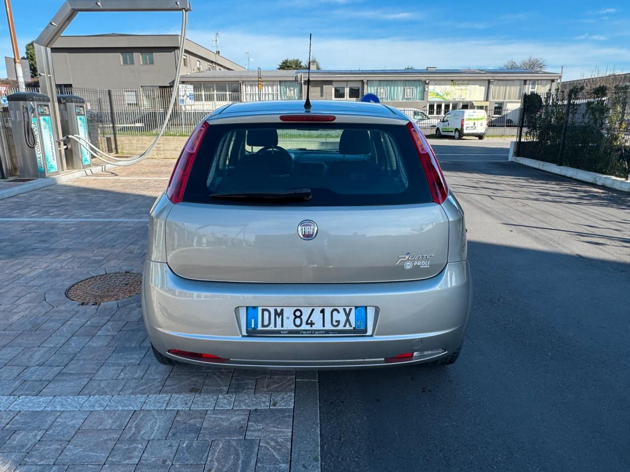Fiat Grande Punto 1.2 5 porte Active con soli 75000km