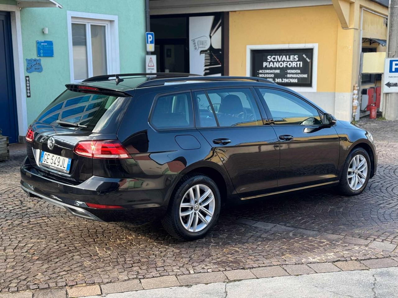 Volkswagen Golf Variant 1.6 TDI 115 CV DSG Highline BlueMotion Tech.